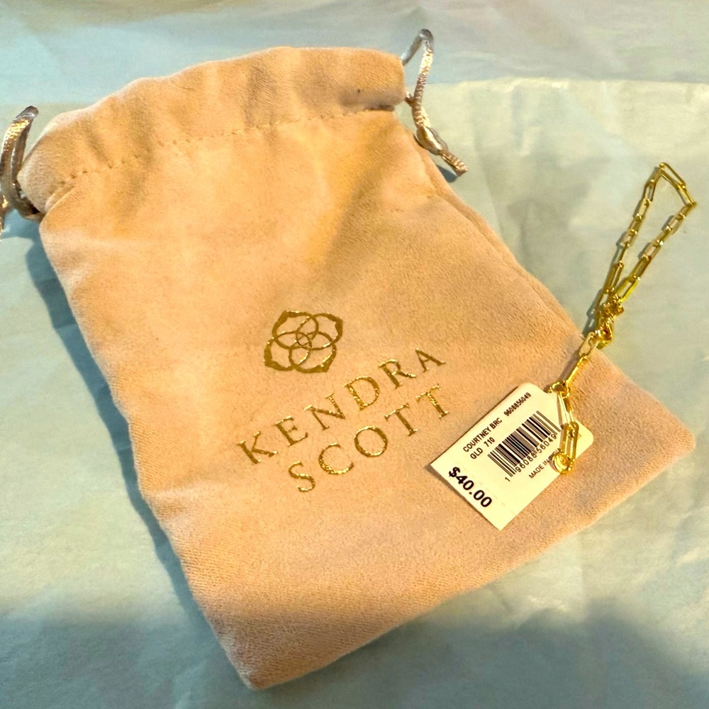 Kendra Scott Courtney Paperclip Bracelet in Gold